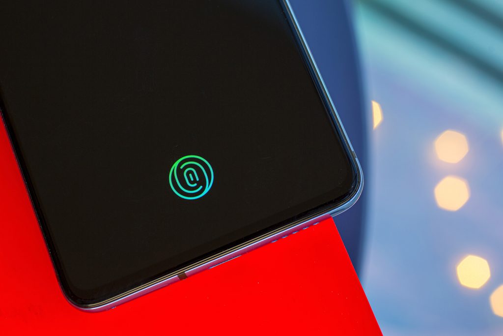 OnePlus 7T under display fingerprint