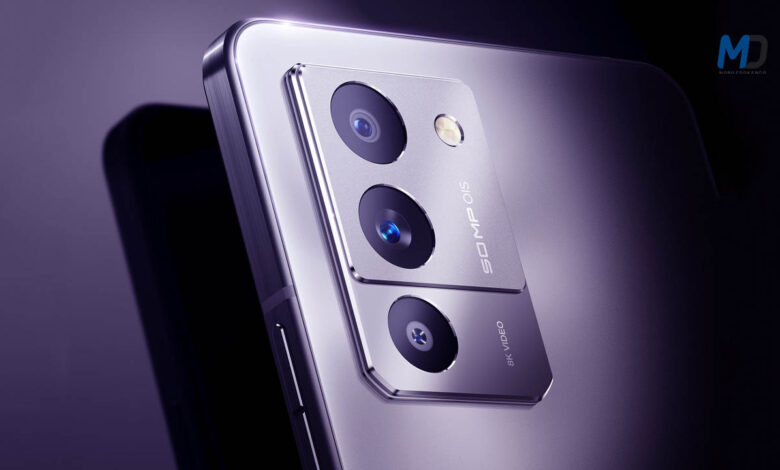 Lenovo Y70 will reach on August 13 with a 50MP primary camera