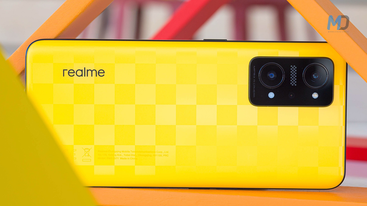 realme rmx 3371